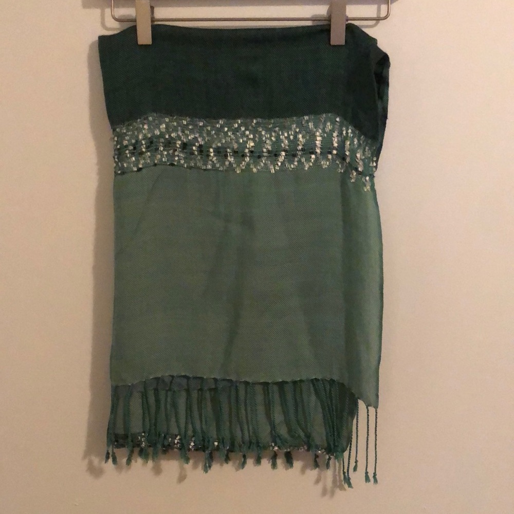 Light, Multi-Shade Green Scarf